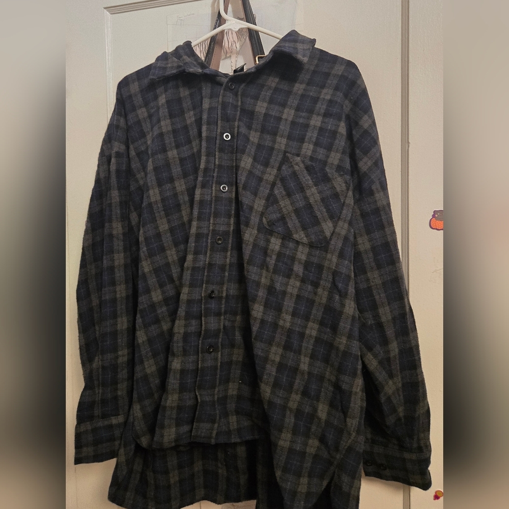 Men's Black and Gray Plaid Jacket